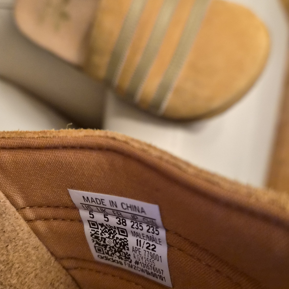Adidas Tan Slides with Gold Logo - Picture 6 of 8